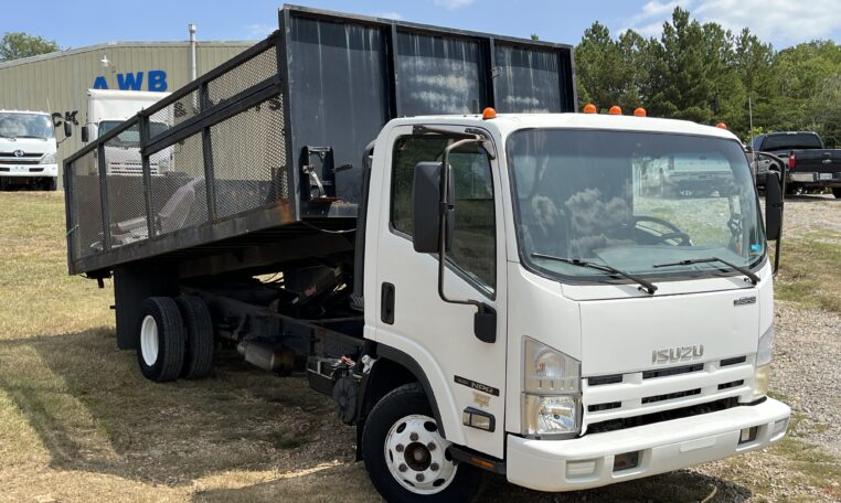 2014 ISUZU NPR GAS