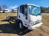 2023 ISUZU NPR HD