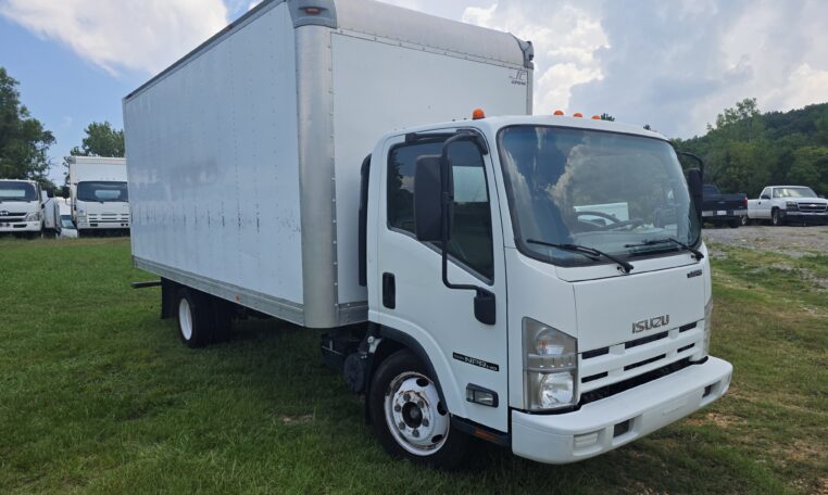2015 ISUZU NPR HD