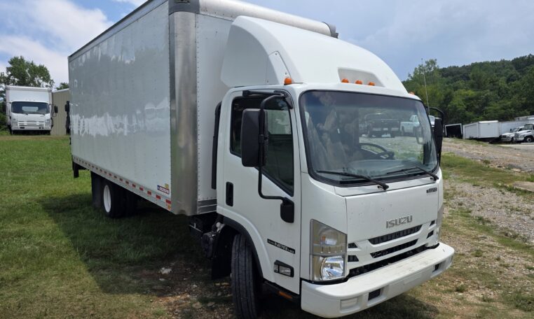 2020 ISUZU NPR HD