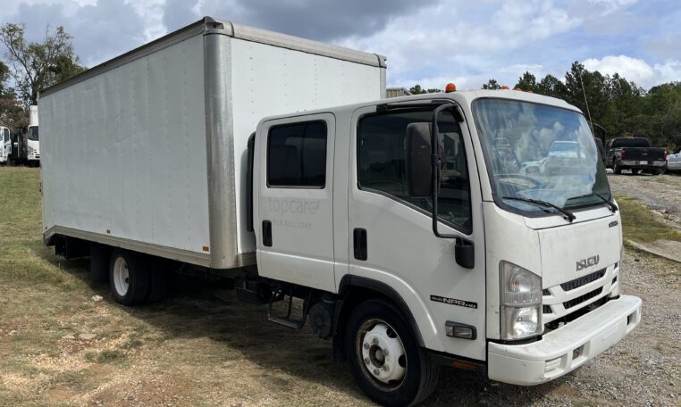 2015 ISUZU NPR HD