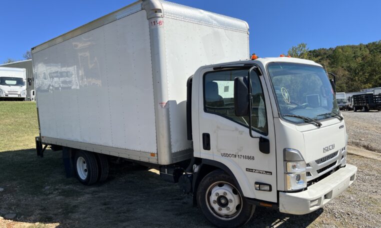 23 ISUZU NPR HD