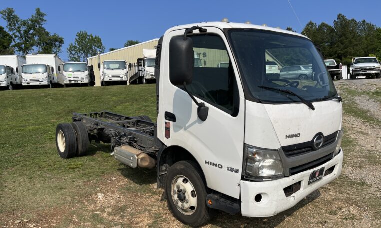2019 HINO 155