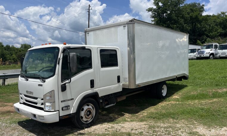 2021 ISUZU NPR HD