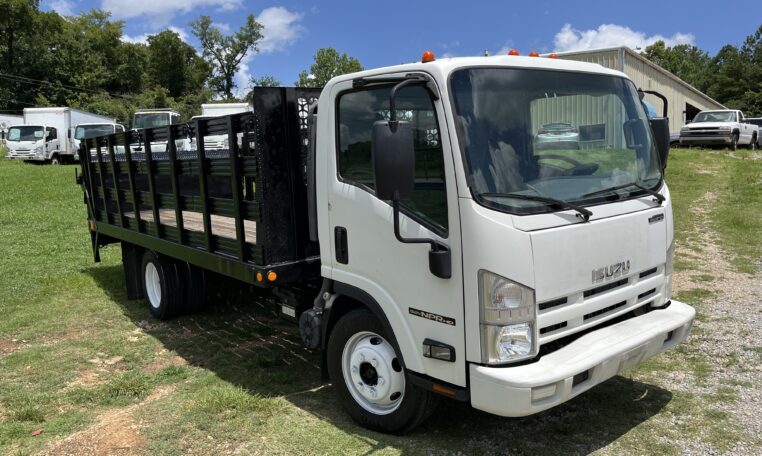 2015 ISUZU NPR HD